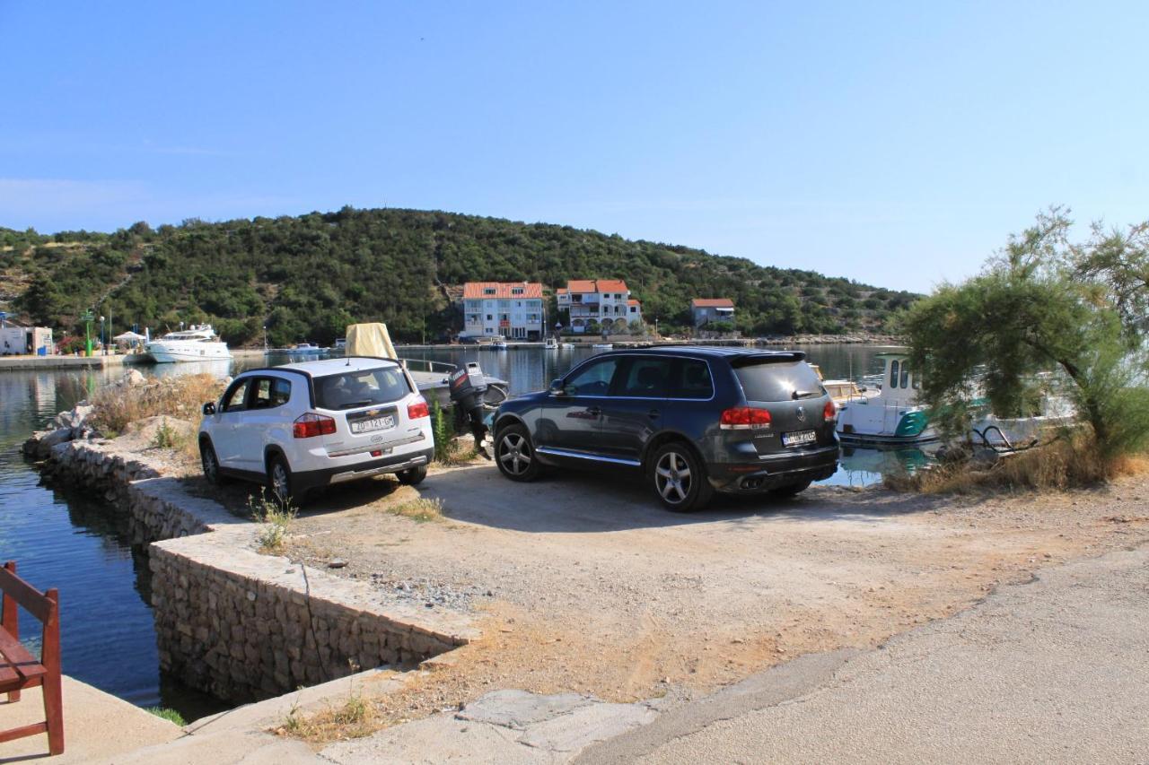 Apartments And Rooms By The Sea Zaglav, Dugi Otok - 8170 Sali Extérieur photo